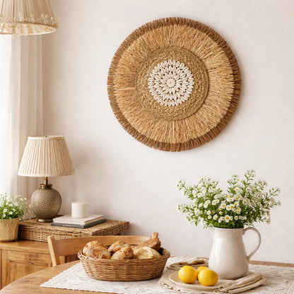 Décoration murale bohème | Tenture murale ronde en rotin et raphia tressés - 38cm